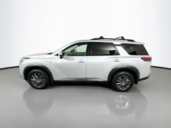 Used 2025  Nissan Pathfinder SV 4WD at Graham Auto Mall near Mansfield&comma; OH