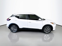 Used 2024  Nissan Kicks SV FWD at Dutro Auto near Zanesville&comma; OH