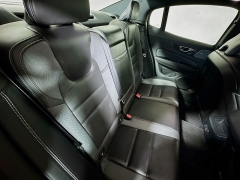 Used 2019  Volvo S60 4d Sedan FWD T5 R-Design at Graham Auto Mall near Mansfield&comma; OH