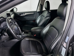 Used 2022  Ford Escape SEL AWD at Dutro Auto near Zanesville, OH