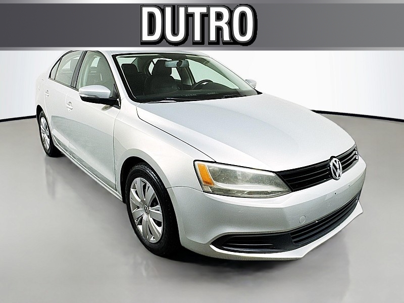 Used 2011  Volkswagen Jetta 4d Sedan SE Auto/PZEV at Dutro Auto near Zanesville, OH