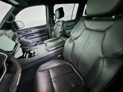 Used 2023  Jeep Wagoneer L Series III 4x4 at Graham Auto Mall near Mansfield, OH