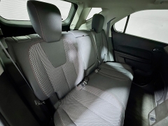 Used 2017  Chevrolet Equinox 4d SUV FWD LT at Graham Auto Mall near Mansfield&comma; OH