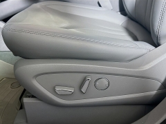 Used 2023  Lincoln Nautilus Reserve AWD at Dutro Auto near Zanesville&comma; OH