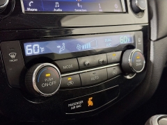 Used 2019  Nissan Rogue 4d SUV AWD SV at Graham Auto Mall near Mansfield, OH