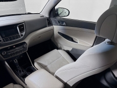 Used 2017  Hyundai Tucson 4d SUV FWD Value at Dutro Auto near Zanesville&comma; OH