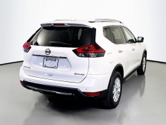 Used 2019  Nissan Rogue 4d SUV AWD SV at Graham Auto Mall near Mansfield, OH