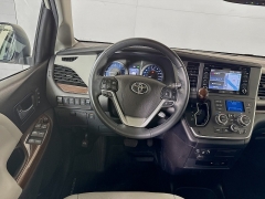 Used 2020  Toyota Sienna 4d Wagon AWD Limited Premium 7-Passenger at Dutro Auto near Zanesville&comma; OH