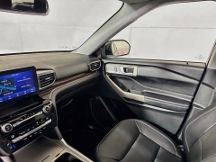 Used 2021  Ford Explorer Limited 4WD at Graham Auto Mall near Mansfield&comma; OH