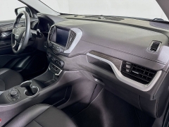 Used 2024  GMC Terrain AWD 4dr SLT at Graham Auto Mall near Mansfield, OH