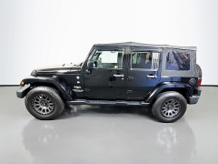 Used 2017  Jeep Wrangler Unlimited 4d Convertible Sahara at Dutro Auto near Zanesville&comma; OH
