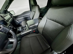 Used 2023  Ford F-150 4WD XLT SuperCrew 5&period;5' Box at Graham Auto Mall near Mansfield&comma; OH