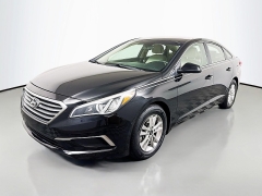 Used 2016  Hyundai Sonata 4d Sedan SE PZEV at Dutro Auto near Zanesville, OH