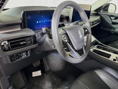 New 2026  Lincoln Aviator Premiere AWD at Graham Auto Mall near Mansfield&comma; OH