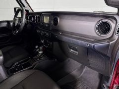 Used 2021  Jeep Gladiator Willys Sport 4x4 at Graham Auto Mall near Mansfield&comma; OH