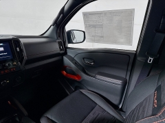 New 2025  Nissan Frontier Crew Cab 4x4 PRO-4X at Graham Auto Mall near Mansfield, OH