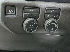 Used 2023  Chevrolet Silverado 1500 4WD Crew Cab 147" LT w&sol;2FL at Dutro Auto near Zanesville&comma; OH
