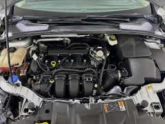 Used 2017  Ford Focus 4d Sedan SE at Graham Auto Mall near Mansfield&comma; OH