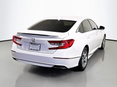 Used 2018  Honda Accord Sedan 4d EX-L 1&period;5L w&sol;Navigation at Graham Auto Mall near Mansfield&comma; OH