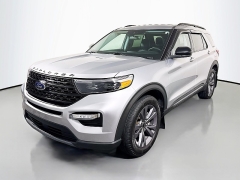 Used 2022  Ford Explorer XLT 4WD at Graham Auto Mall near Mansfield, OH