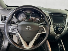 Used 2015  Hyundai Veloster 3d Coupe Auto at Graham Auto Mall near Mansfield&comma; OH