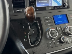 Used 2020  Toyota Sienna 4d Wagon AWD Limited Premium 7-Passenger at Dutro Auto near Zanesville&comma; OH