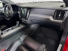 Used 2019  Volvo S60 4d Sedan FWD T5 R-Design at Graham Auto Mall near Mansfield&comma; OH