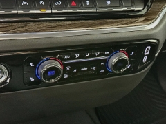 Used 2023  Chevrolet Silverado 1500 4WD Crew Cab 147" LT w&sol;2FL at Dutro Auto near Zanesville&comma; OH