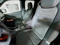 New 2026  Nissan Frontier Crew Cab 4x4 PRO-4X at Dutro Auto near Zanesville&comma; OH
