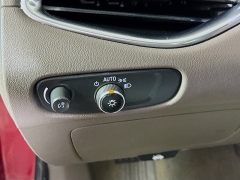 Used 2017  Chevrolet Malibu 4d Sedan LT at Graham Auto Mall near Mansfield&comma; OH