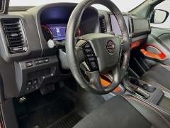 Used 2022  Nissan Frontier Crew Cab 4x4 PRO-4X Auto at Dutro Auto near Zanesville&comma; OH