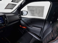 New 2026  Nissan Frontier Crew Cab 4x4 PRO-4X w&sol;R Package at Dutro Auto near Zanesville&comma; OH