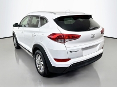 Used 2018  Hyundai Tucson 4d SUV FWD SEL Plus at Graham Auto Mall near Mansfield&comma; OH