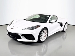 Used 2023  Chevrolet Corvette 2dr Stingray Conv w&sol;2LT at Graham Auto Mall near Mansfield&comma; OH