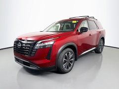 New 2026  Nissan Pathfinder Platinum 4WD at Dutro Auto near Zanesville&comma; OH