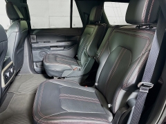 Used 2024  Ford Expedition Limited 4x4 at Graham Auto Mall near Mansfield&comma; OH