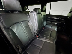 Used 2023  Jeep Wagoneer L Series III 4x4 at Graham Auto Mall near Mansfield, OH