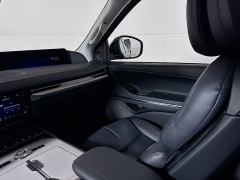 New 2025  Lincoln Navigator L Reserve 4x4 at Graham Auto Mall near Mansfield&comma; OH