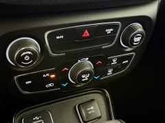 Used 2019  Jeep Compass 4d SUV FWD Limited at Graham Auto Mall near Mansfield&comma; OH