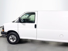Used 2013  GMC Savana Cargo Van 3500 Ext Van at Graham Auto Mall near Mansfield, OH