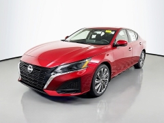 New 2025  Nissan Altima SL AWD at Dutro Auto near Zanesville&comma; OH