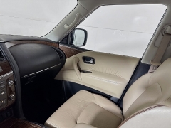 Used 2020  Nissan Armada 4d SUV AWD SL at Dutro Auto near Zanesville, OH