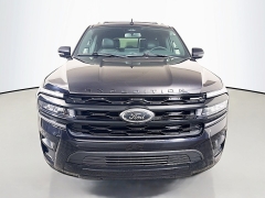 Used 2024  Ford Expedition Limited 4x4 at Graham Auto Mall near Mansfield&comma; OH