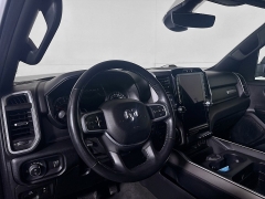 Used 2020  Ram 1500 4WD Crew Cab Big Horn Level 2 at Graham Auto Mall near Mansfield&comma; OH