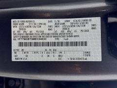 Used 2021  Ford Super Duty F-250 4WD LARIAT Crew Cab SRW 6&period;75' Box at Graham Auto Mall near Mansfield&comma; OH