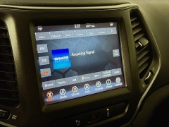 Used 2021  Jeep Cherokee Trailhawk 4x4 at Dutro Auto near Zanesville&comma; OH