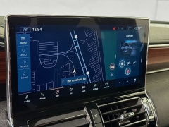 Used 2024  Lincoln Navigator Premiere 4x4 at Graham Auto Mall near Mansfield&comma; OH