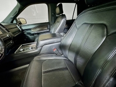 Used 2020  Ford Expedition 4d SUV 4WD Limited at Graham Auto Mall near Mansfield&comma; OH