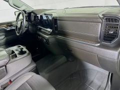 Used 2023  Chevrolet Silverado 1500 4WD Crew Cab 157" LT at Graham Auto Mall near Mansfield&comma; OH