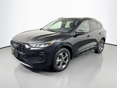 Used 2024  Ford Escape ST-Line AWD at Graham Auto Mall near Mansfield&comma; OH